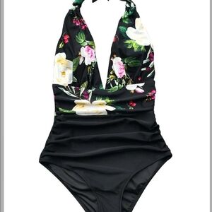 NWT Cupshe Lost Butterfly Shirring One Piece Swimsuit Size XL